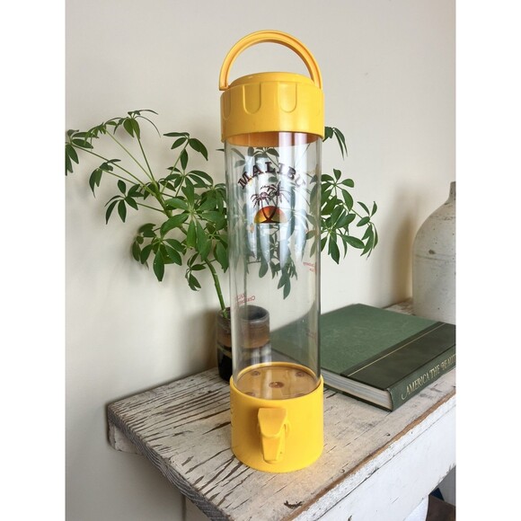 MALIBU RUM Cranberry Splash Mixed Drink Cocktail Recipe Dispenser 96 Ounces! - Picture 2 of 9